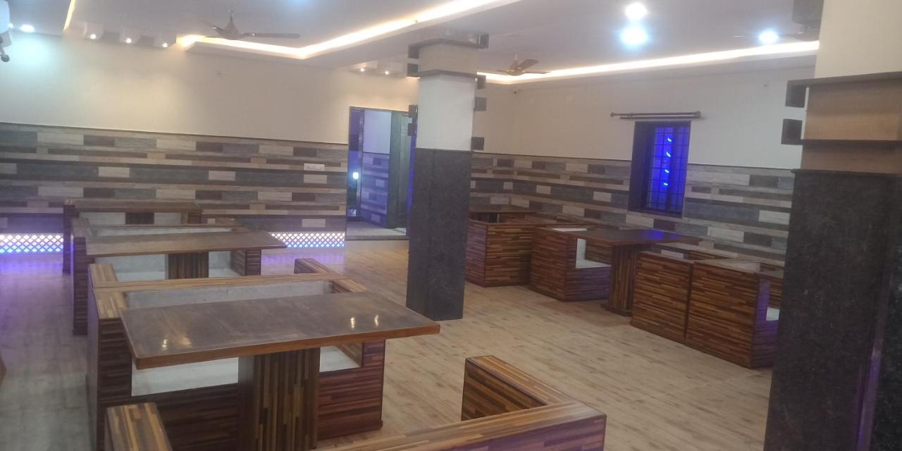 M G Residency Hotel Chikmagalur Ngoại thất bức ảnh