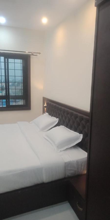 M G Residency Hotel Chikmagalur Ngoại thất bức ảnh