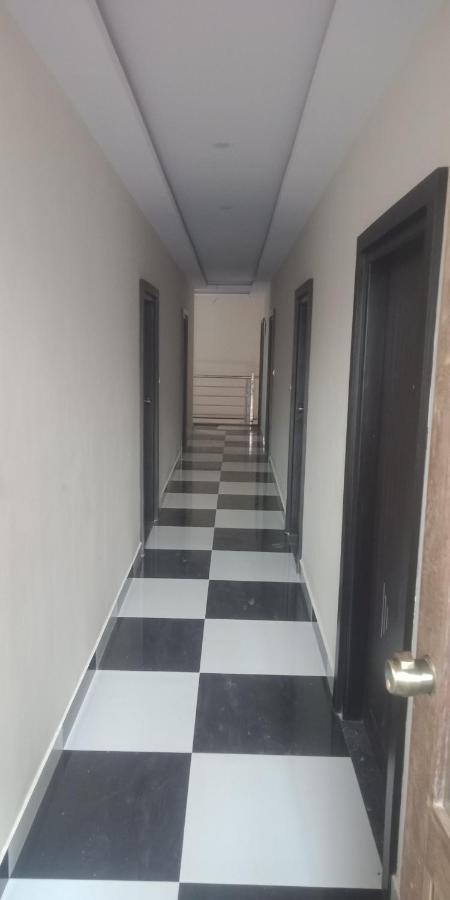 M G Residency Hotel Chikmagalur Ngoại thất bức ảnh