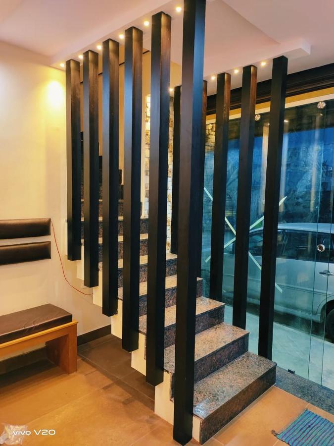 M G Residency Hotel Chikmagalur Ngoại thất bức ảnh