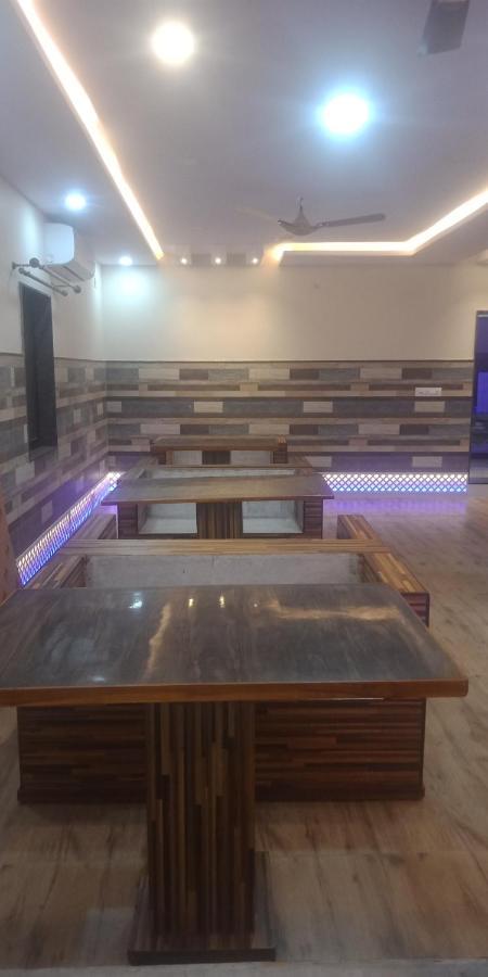 M G Residency Hotel Chikmagalur Ngoại thất bức ảnh