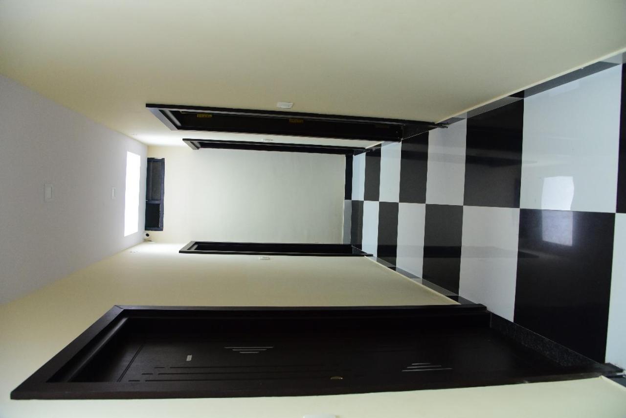 M G Residency Hotel Chikmagalur Ngoại thất bức ảnh