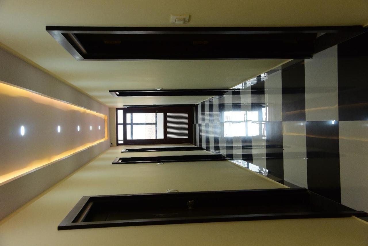 M G Residency Hotel Chikmagalur Ngoại thất bức ảnh